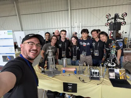 The team with Tim Dodd